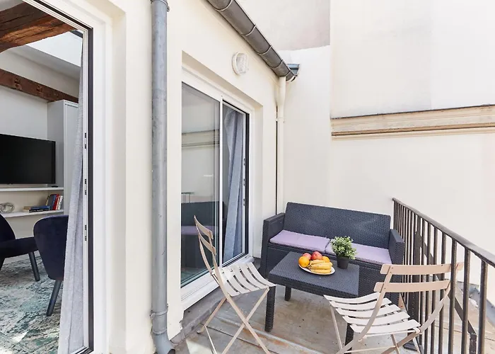 Jardin Du Luxembourg With Balcony - Cityapartmentstay